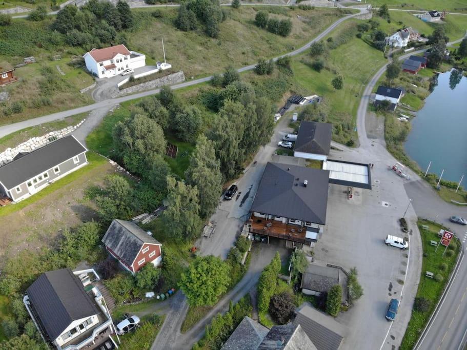 Moderne Panoramaleilighet 3-Roms I Olden Exteriér fotografie