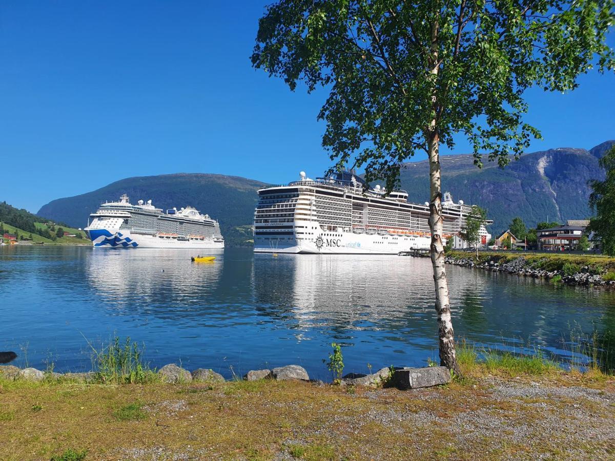 Moderne Panoramaleilighet 3-Roms I Olden Exteriér fotografie